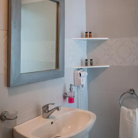 Niki Savvas Appartement Pollonia