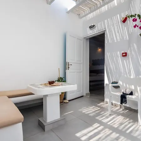 Niki Savvas Appartement *